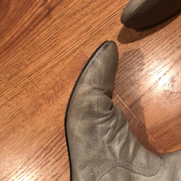 Steve Madden White Leather Boots - Picture 4 of 6